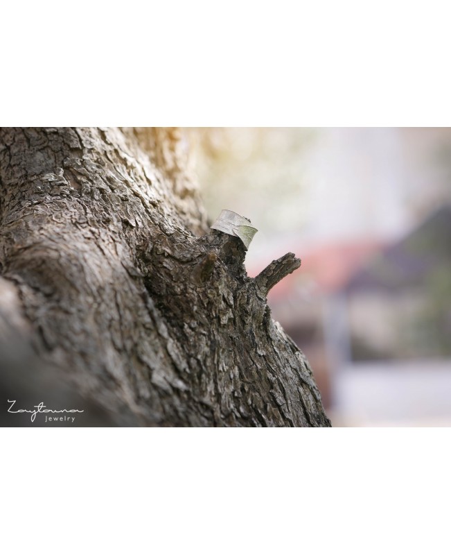 Two Wrapping leaves ring